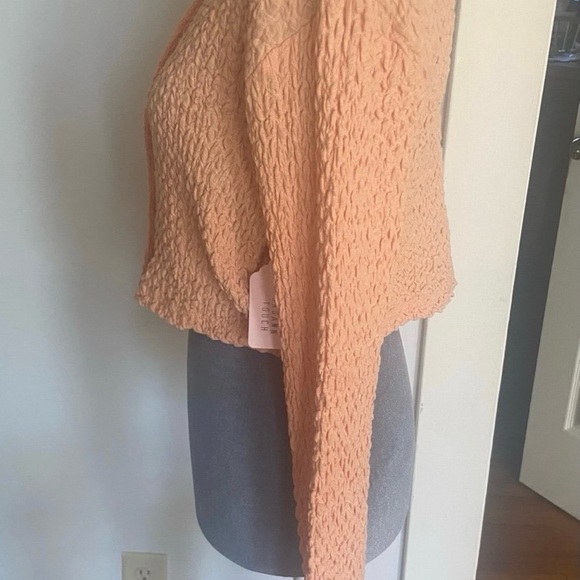 LE LIS rare little peach waffle knit cardigan.
Boutique brand-SzS NWT/WINTER ❄️ - Picture 3 of 8